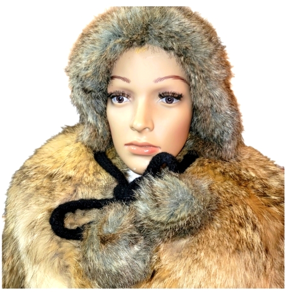 Chanel Fur Merino Wool Fabric Winter pompom Hat - Picture 7 of 16